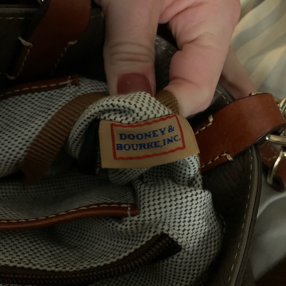 SOLD Dooney & Bourke Brenna Bag - Picture 6 of 8
